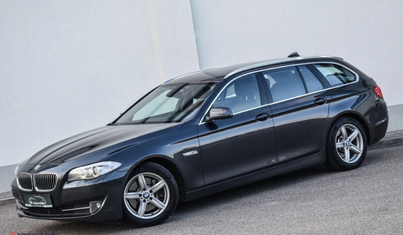 BMW Seria 5 525d Touring Sport-Aut Luxury Line full