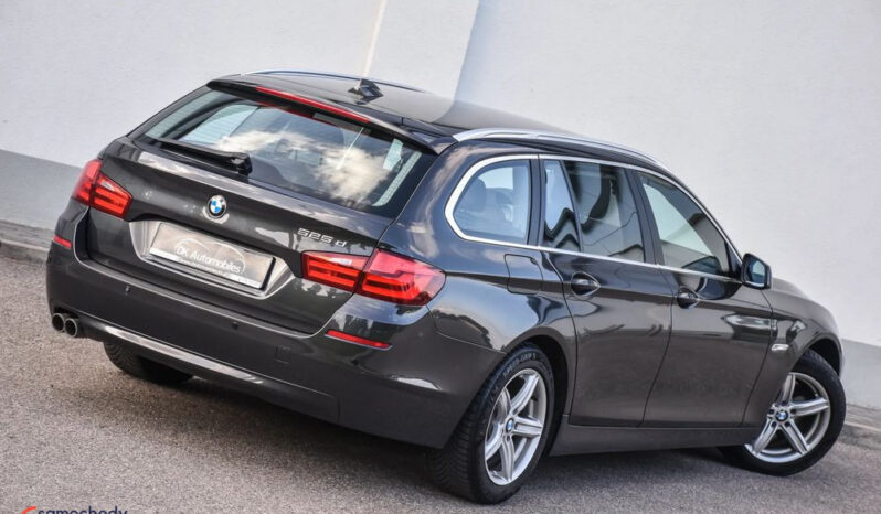 BMW Seria 5 525d Touring Sport-Aut Luxury Line full