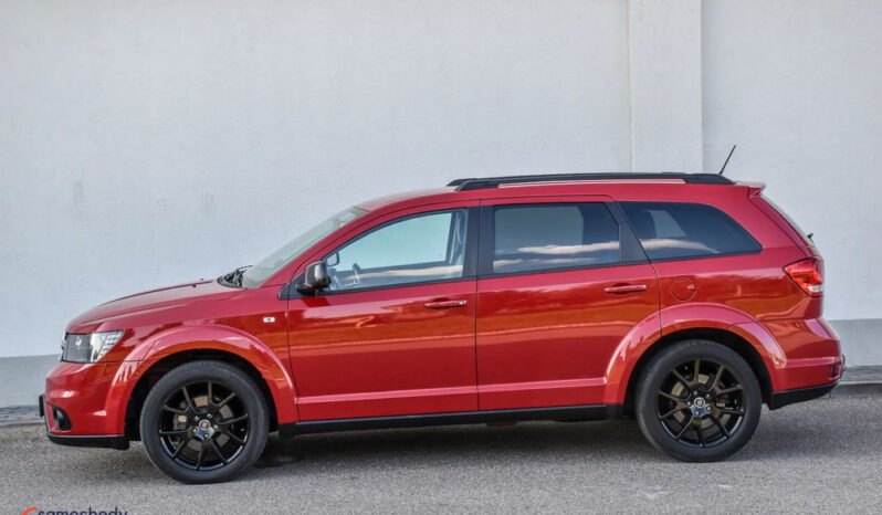 Fiat Freemont 2.0 Multijet 16V DPF Automatik Allrad Black Code full