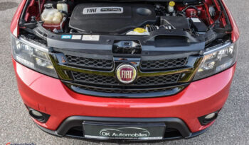 Fiat Freemont 2.0 Multijet 16V DPF Automatik Allrad Black Code full