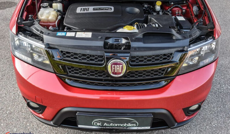 Fiat Freemont 2.0 Multijet 16V DPF Automatik Allrad Black Code full