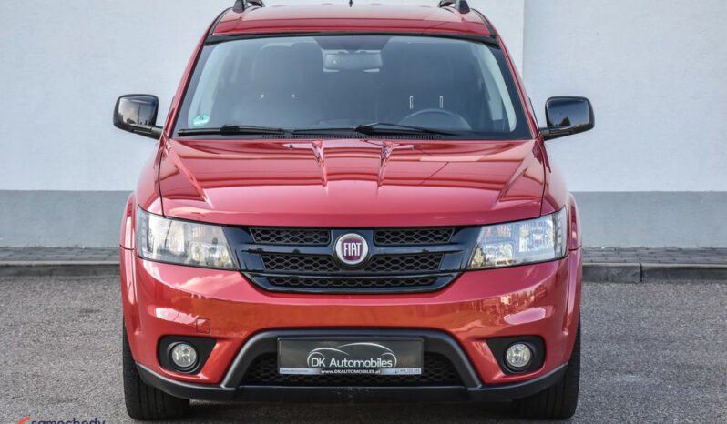 Fiat Freemont 2.0 Multijet 16V DPF Automatik Allrad Black Code full