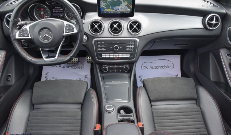 Mercedes-Benz CLA 220 4-Matic AMG Line full