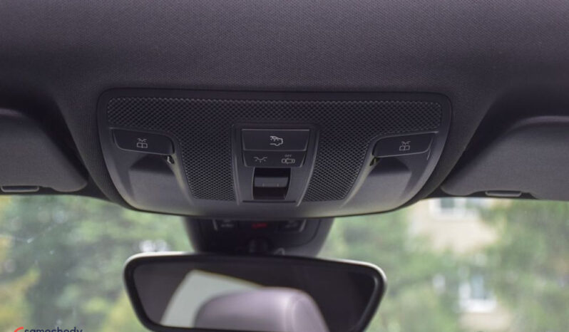 Mercedes-Benz CLA 220 4-Matic AMG Line full