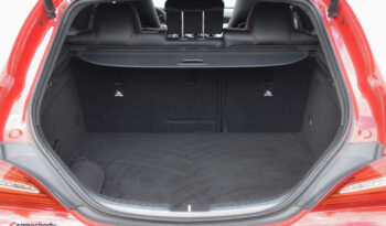 Mercedes-Benz CLA 220 4-Matic AMG Line full