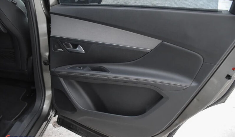 Peugeot 5008 BlueHDi 180 EAT6 GT full