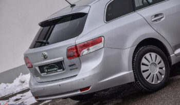 Toyota Avensis 2.0 D-4D Platinium full