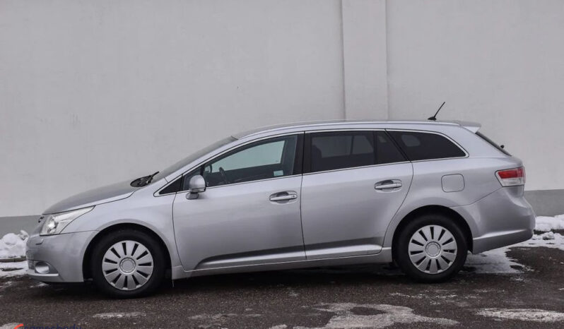 Toyota Avensis 2.0 D-4D Platinium full