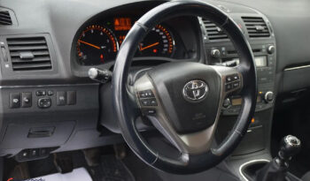 Toyota Avensis 2.0 D-4D Platinium full