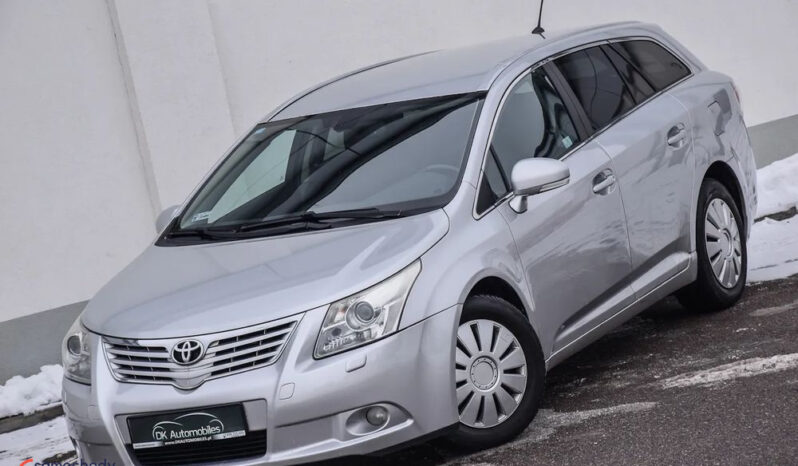 Toyota Avensis 2.0 D-4D Platinium full