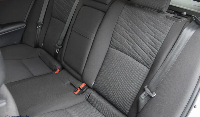 Toyota Avensis 2.0 D-4D Platinium full