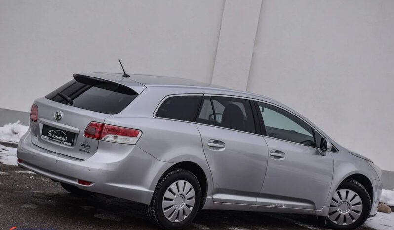 Toyota Avensis 2.0 D-4D Platinium full