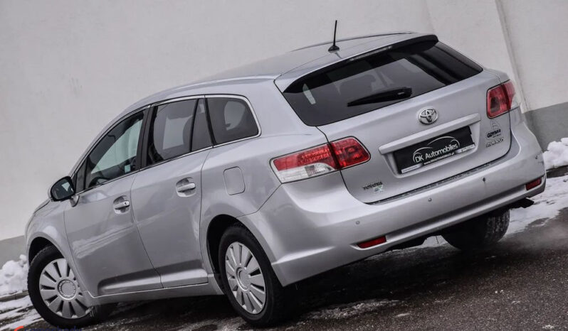 Toyota Avensis 2.0 D-4D Platinium full
