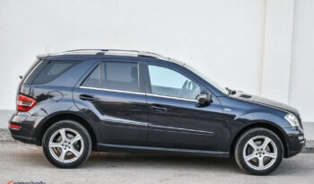 Mercedes-Benz ML 300 CDI 4Matic 7G-TRONIC DPF BlueEFFICIENCY Grand Edition full