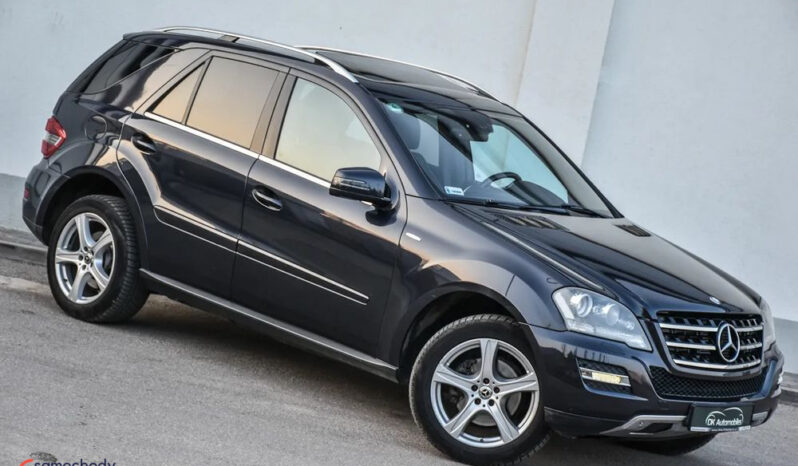 Mercedes-Benz ML 300 CDI 4Matic 7G-TRONIC DPF BlueEFFICIENCY Grand Edition full