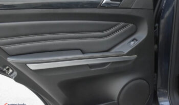 Mercedes-Benz ML 300 CDI 4Matic 7G-TRONIC DPF BlueEFFICIENCY Grand Edition full