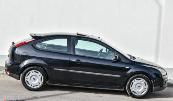 Ford Focus 1.6 16V Titanium full