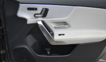 Mercedes-Benz CLA 200 d AMG Line 8G-DCT full