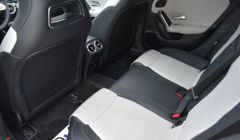 Mercedes-Benz CLA 200 d AMG Line 8G-DCT full