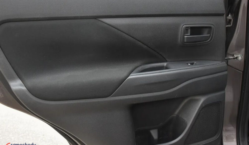 Mitsubishi Outlander 2.0 City Style 2WD full