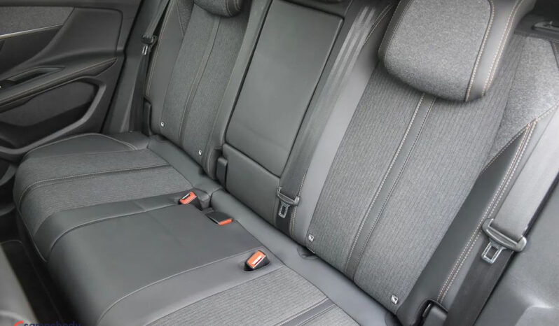 Peugeot 3008 BlueHDi 150 Stop & Start Allure full