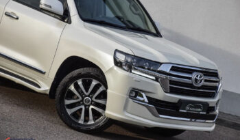 Toyota Land Cruiser full