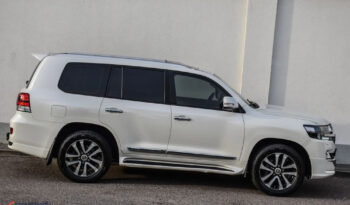 Toyota Land Cruiser full
