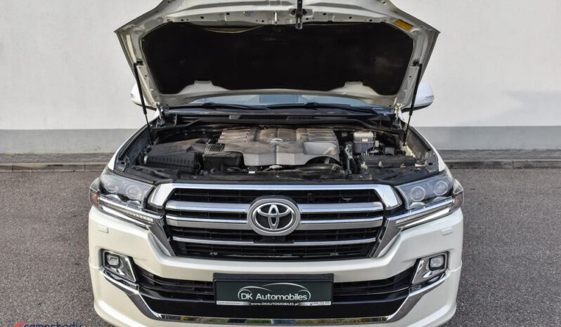 Toyota Land Cruiser full