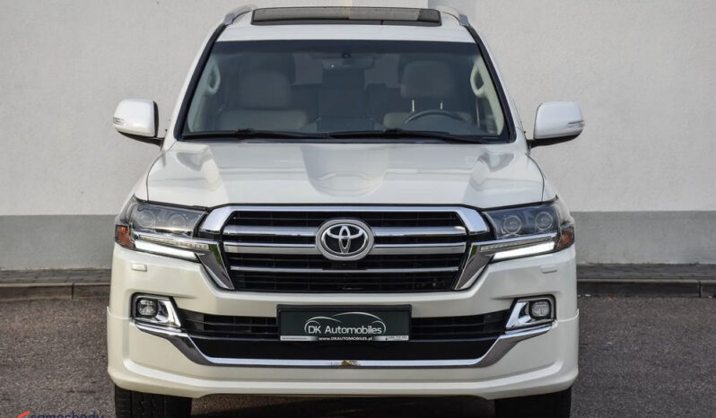 Toyota Land Cruiser full