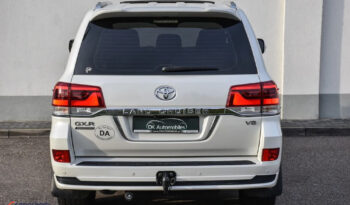 Toyota Land Cruiser full