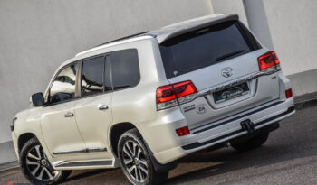 Toyota Land Cruiser full