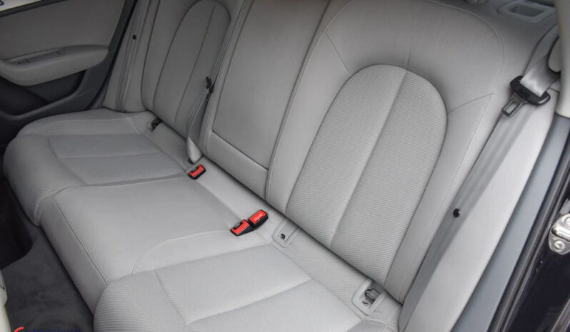 Audi A6 Limousine full
