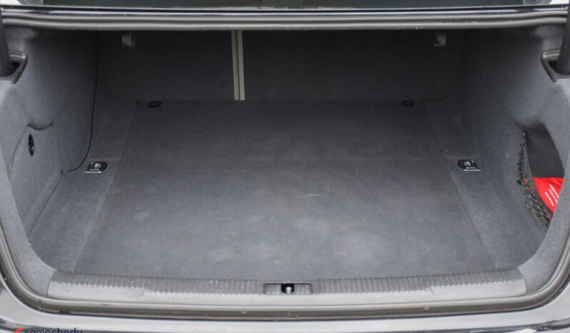 Audi A6 Limousine full