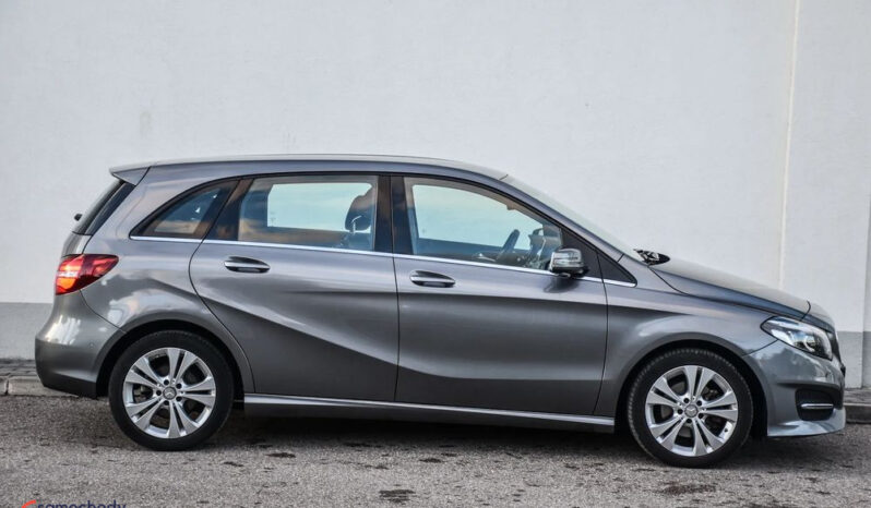 Mercedes-Benz Klasa B 180 7G-DCT UrbanStyle Edition full