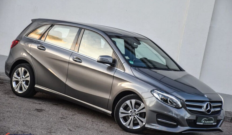 Mercedes-Benz Klasa B 180 7G-DCT UrbanStyle Edition full
