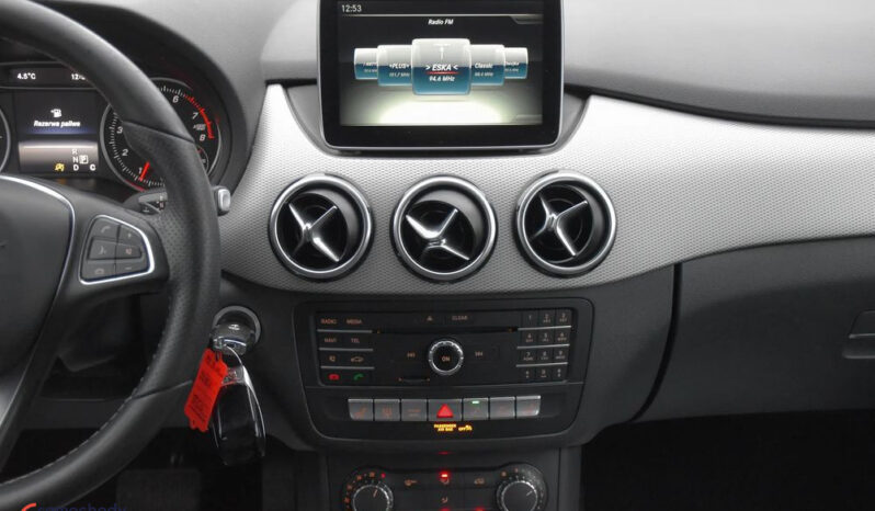Mercedes-Benz Klasa B 180 7G-DCT UrbanStyle Edition full