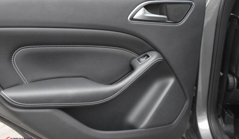 Mercedes-Benz Klasa B 180 7G-DCT UrbanStyle Edition full