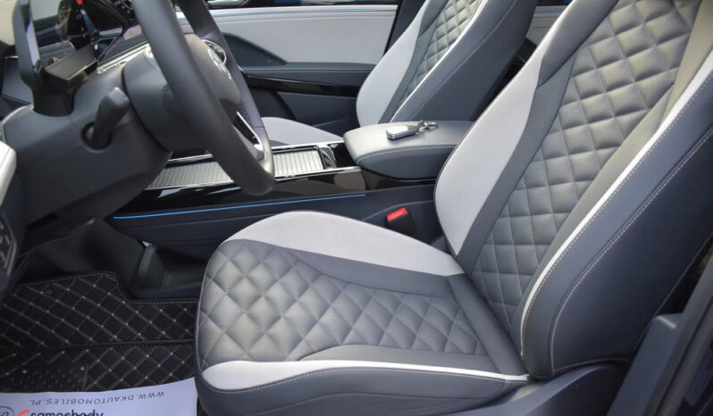Volkswagen ID.6 full