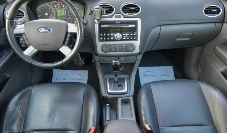 Ford Focus 1.6 16V Titanium full