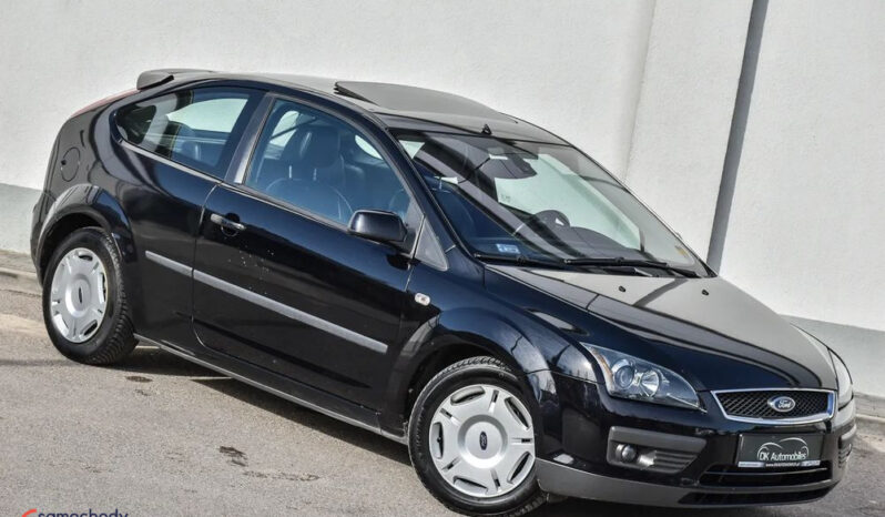 Ford Focus 1.6 16V Titanium full