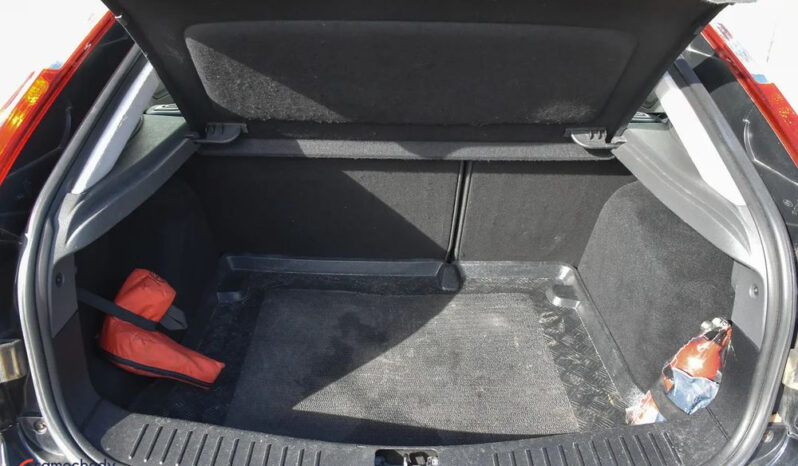 Ford Focus 1.6 16V Titanium full