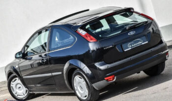 Ford Focus 1.6 16V Titanium full