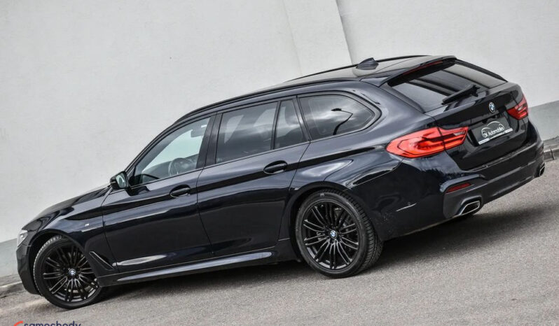 BMW Seria 5 520d M Sport Edition full
