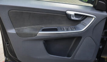 Volvo XC 60 D4 Geartronic RDesign full
