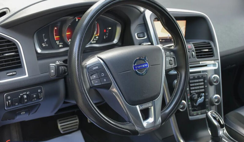 Volvo XC 60 D4 Geartronic RDesign full