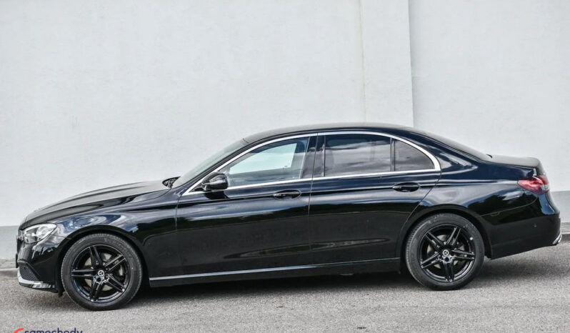 Mercedes-Benz Klasa E 220 d 4-Matic Business Edition 9G-TRONIC full