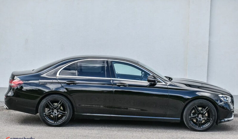 Mercedes-Benz Klasa E 220 d 4-Matic Business Edition 9G-TRONIC full