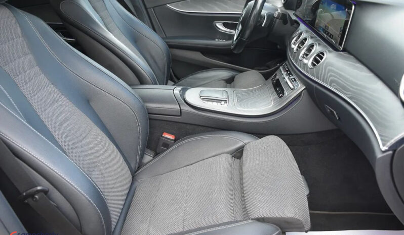 Mercedes-Benz Klasa E 220 d 4-Matic Business Edition 9G-TRONIC full