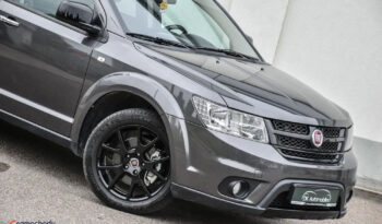 Fiat Freemont 2.0 Multijet 16V DPF Automatik Allrad Black Code full