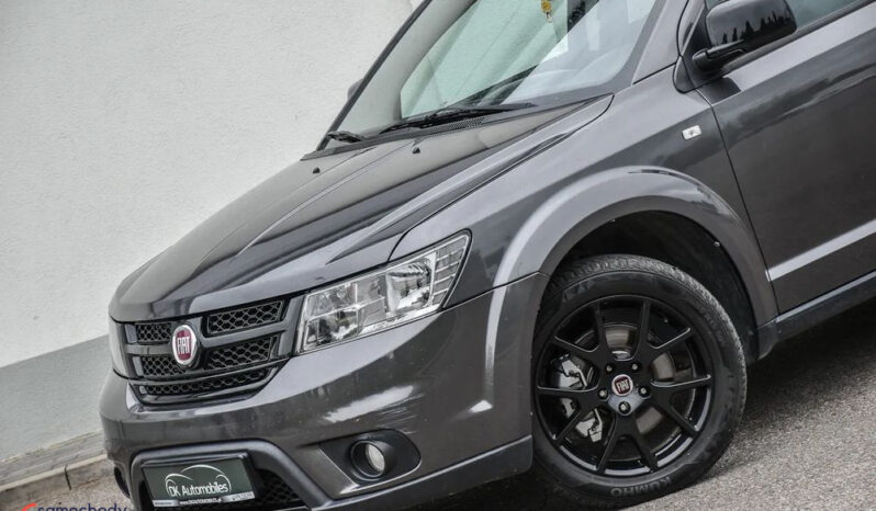 Fiat Freemont 2.0 Multijet 16V DPF Automatik Allrad Black Code full
